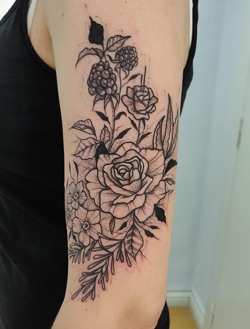 hb3xjes9fy631 black and grey tattoo ideas 3