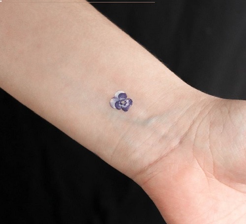 Latest Tiny Flower Tattoos 2